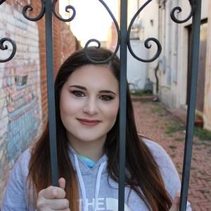 Meet your Posher, Ashton